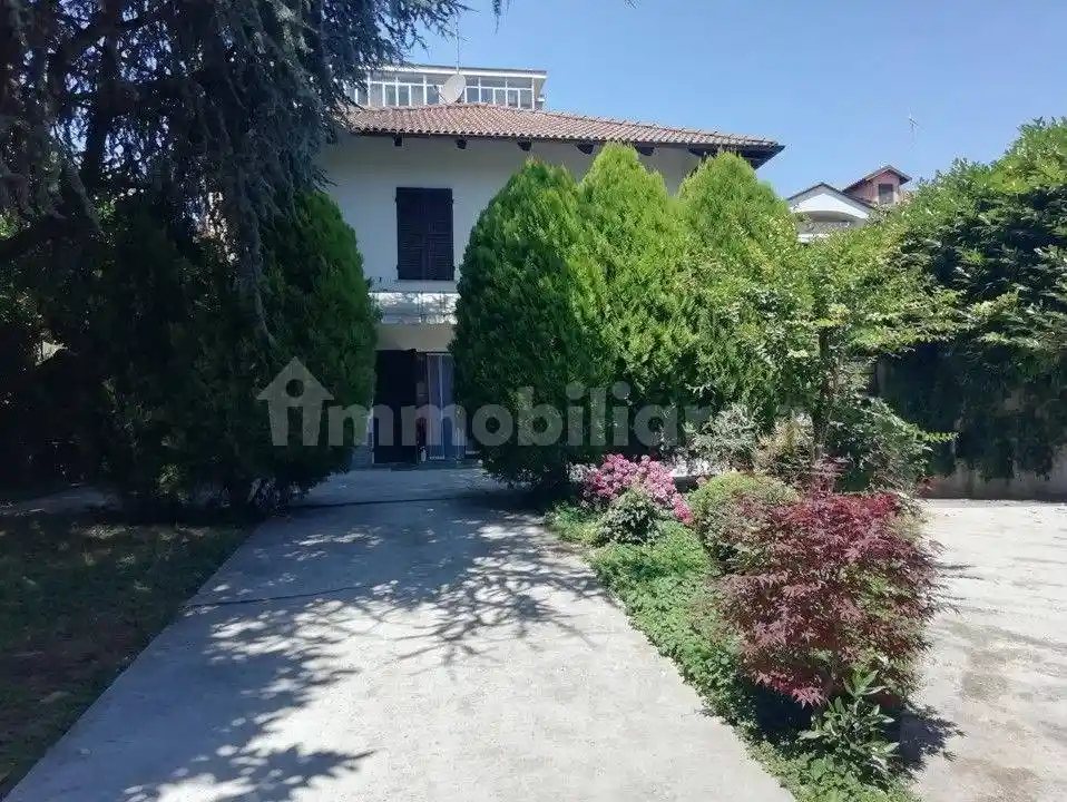 Villa in vendita a Fossano