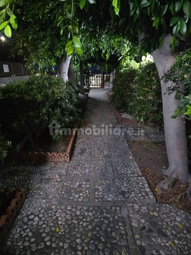 Appartamento in vendita a Sant'Alessio Siculo