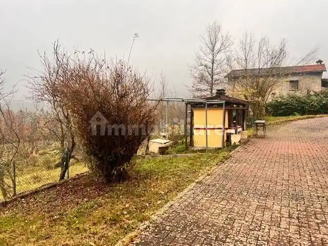 Villa in vendita a Castel d'Aiano