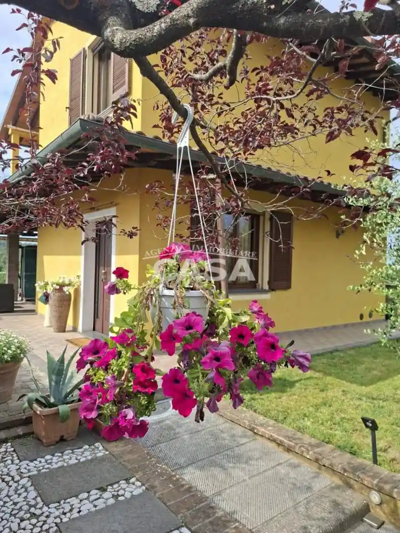 Villa in vendita a Santa Maria a Monte