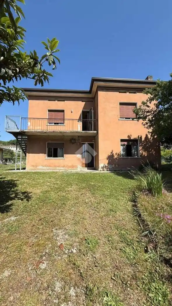 Casa indipendente in vendita a Caneva