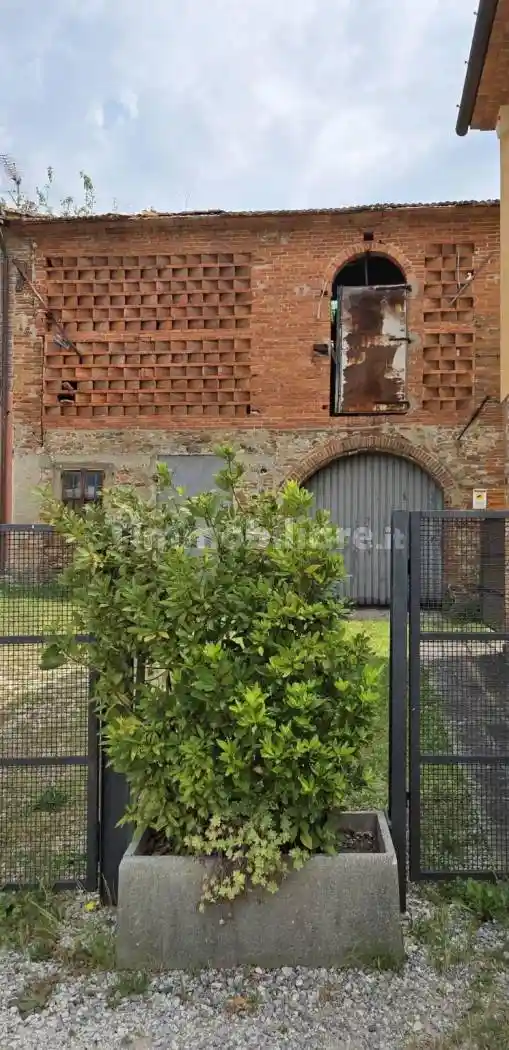 Rustico - Casale in vendita a Montecarlo