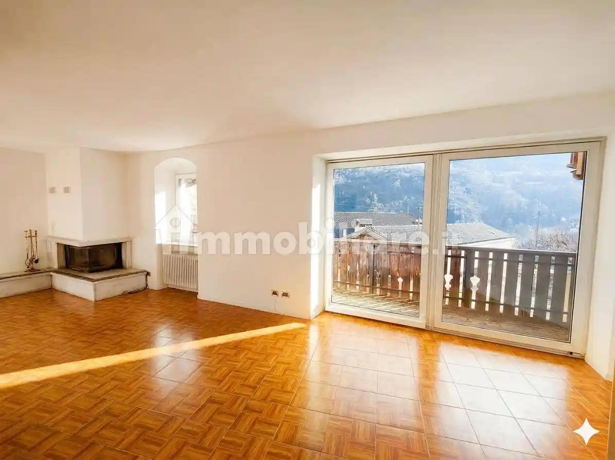 Casa indipendente in vendita a Brentonico