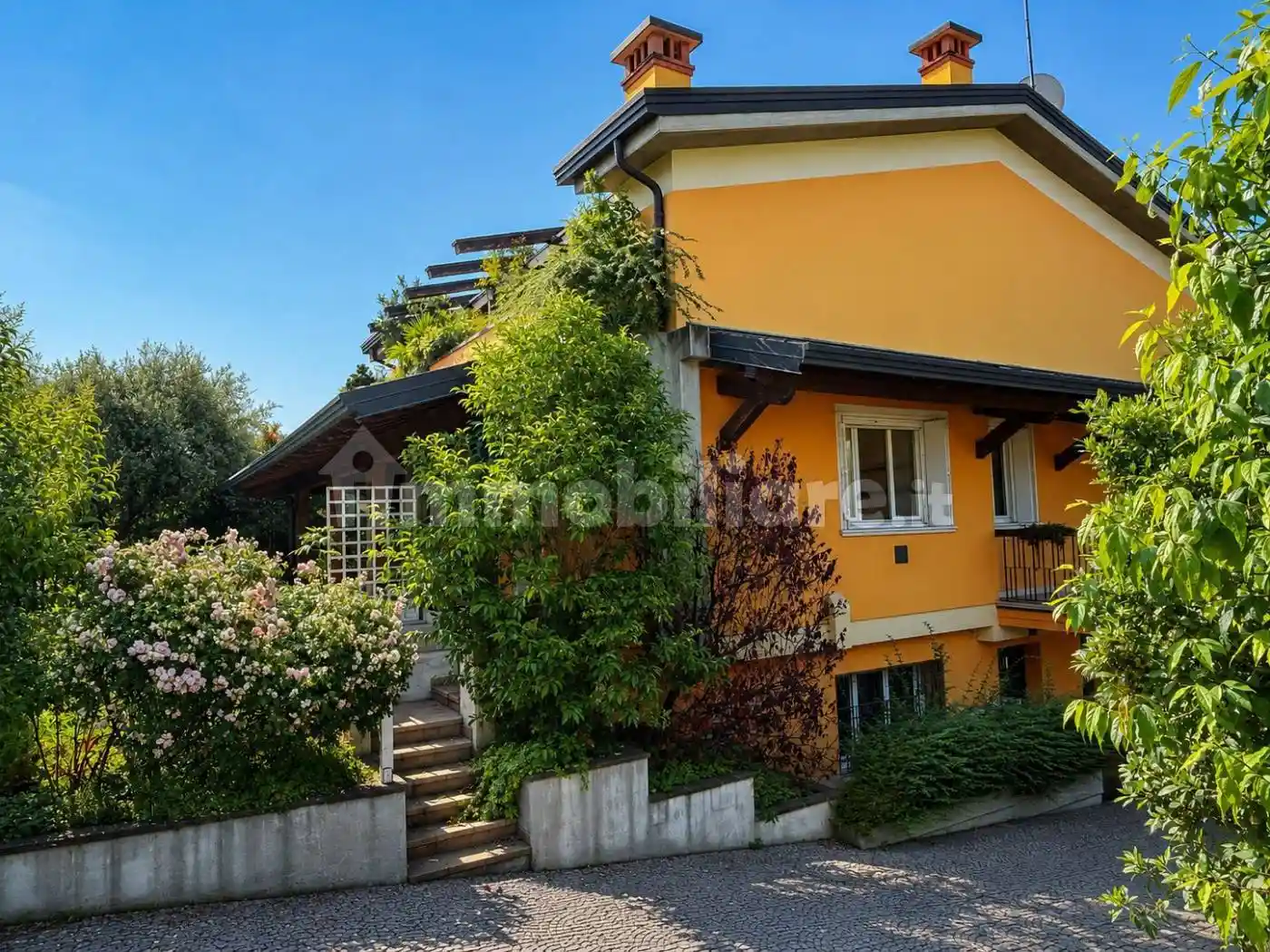 Villa in vendita a Desenzano del Garda
