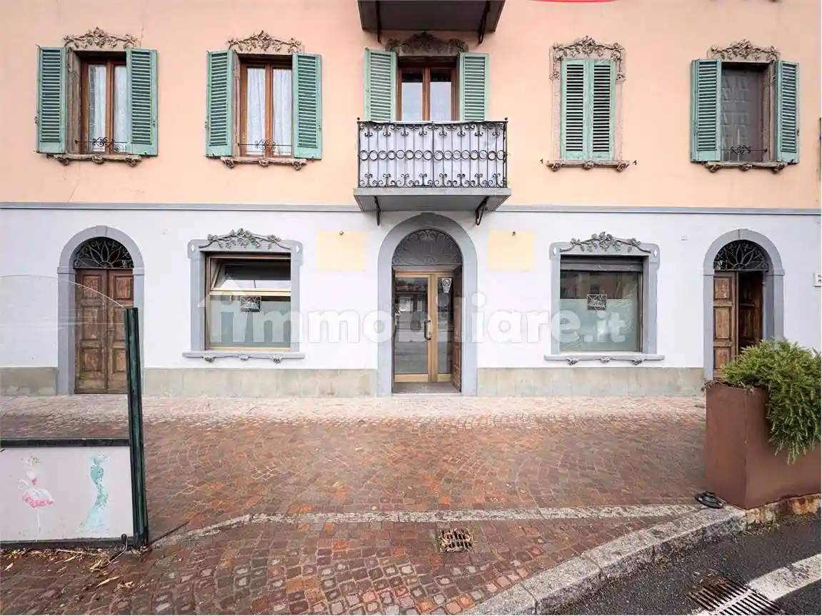 Casa indipendente in vendita a Pisogne