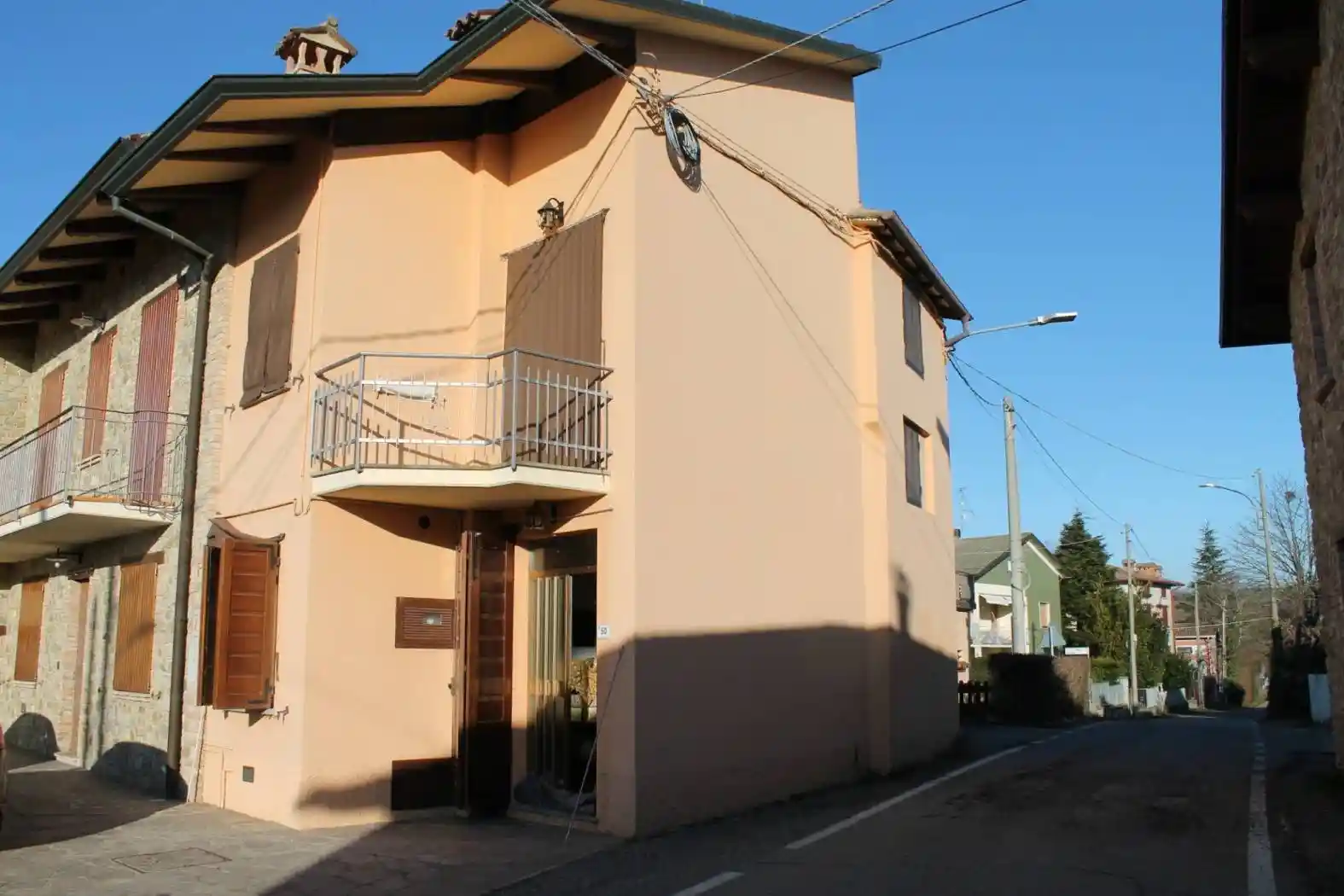 Casa indipendente in vendita a Neviano degli Arduini