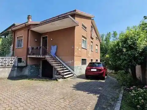 Villa in vendita a Cesano Maderno