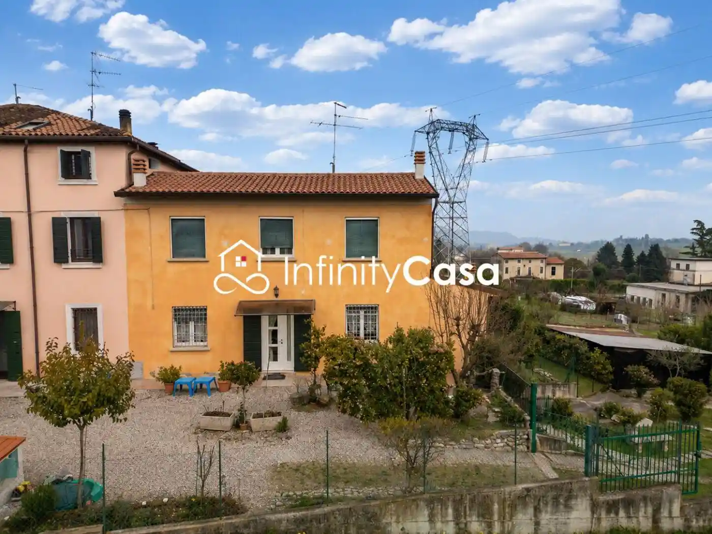 Appartamento in vendita a Sommacampagna