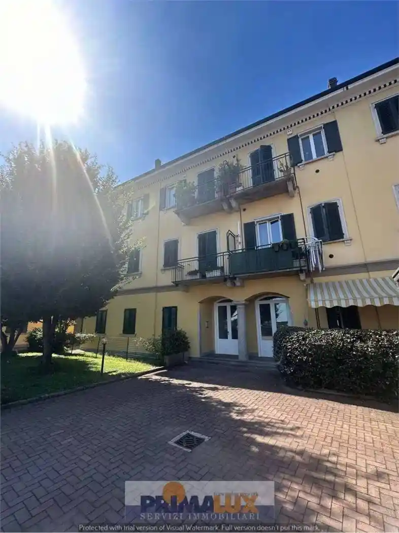 Appartamento in vendita a Lentate sul Seveso