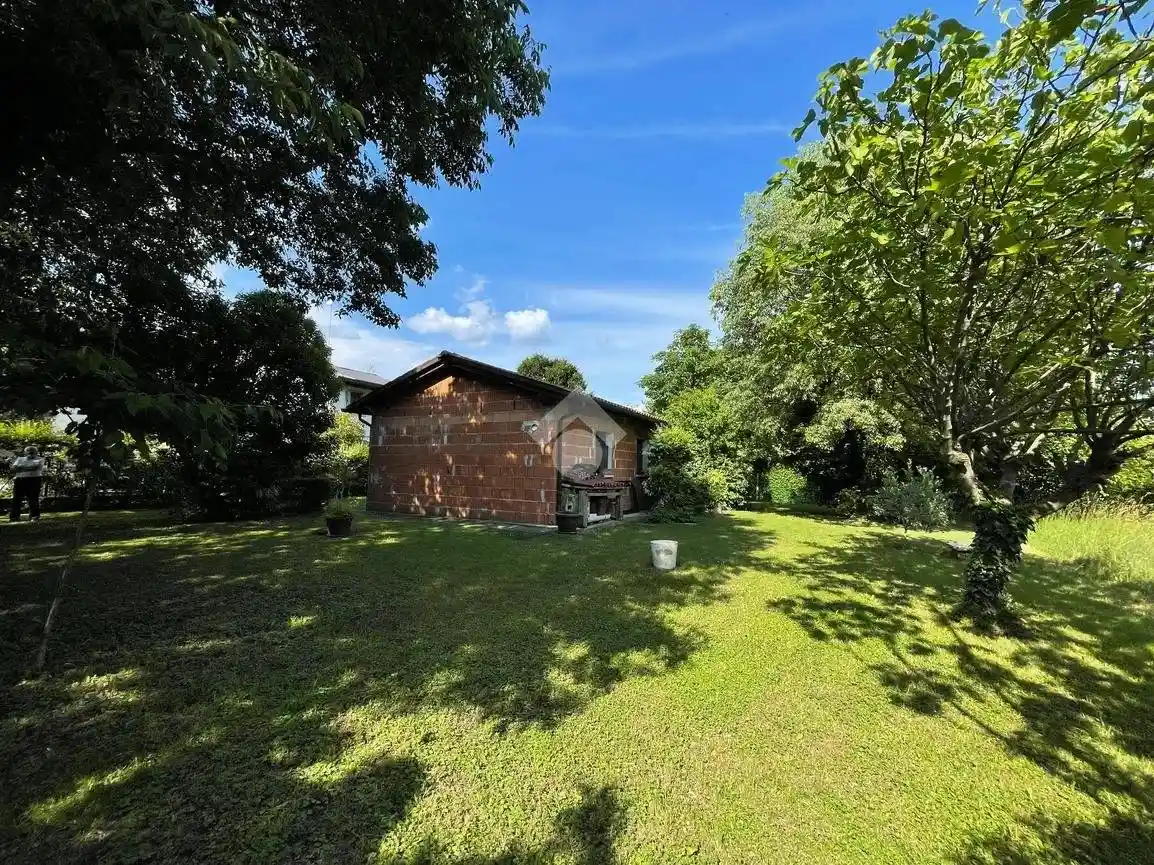 Rustico - Casale in vendita a Rossano Veneto