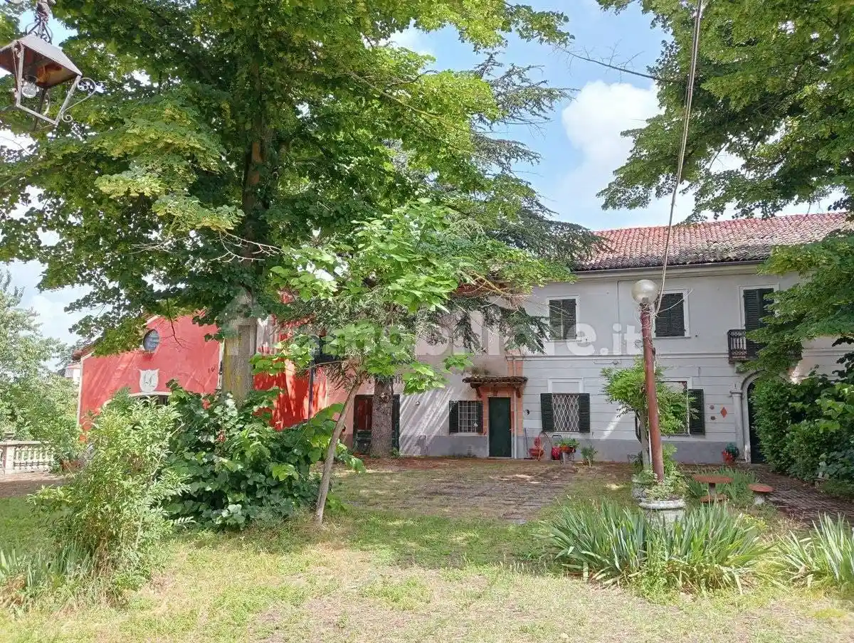 Rustico - Casale in vendita a San Salvatore Monferrato