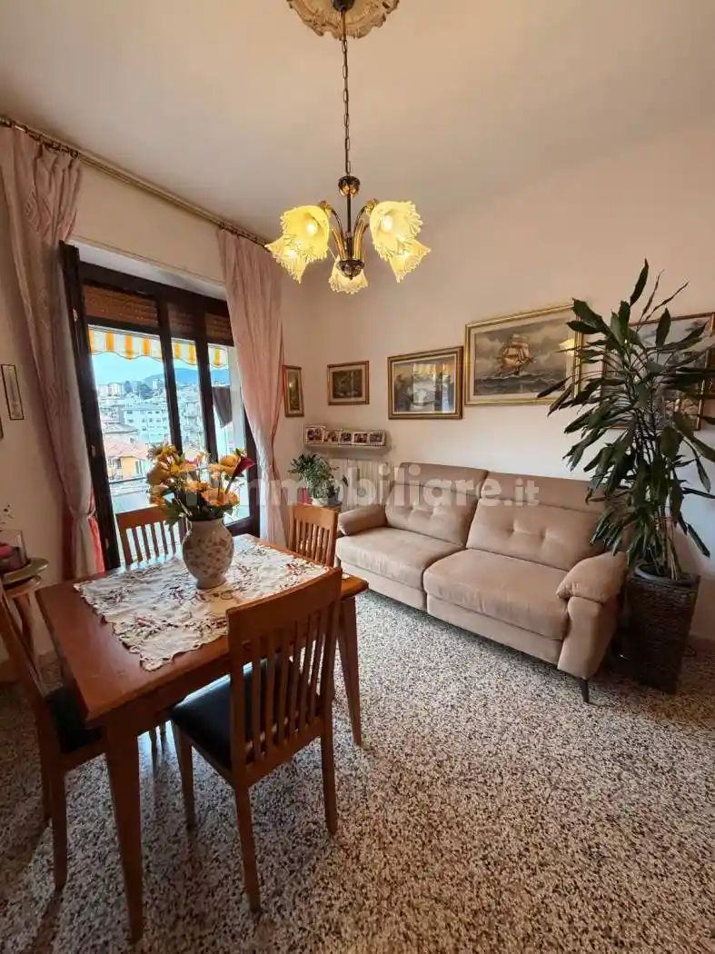 Appartamento in vendita a Como