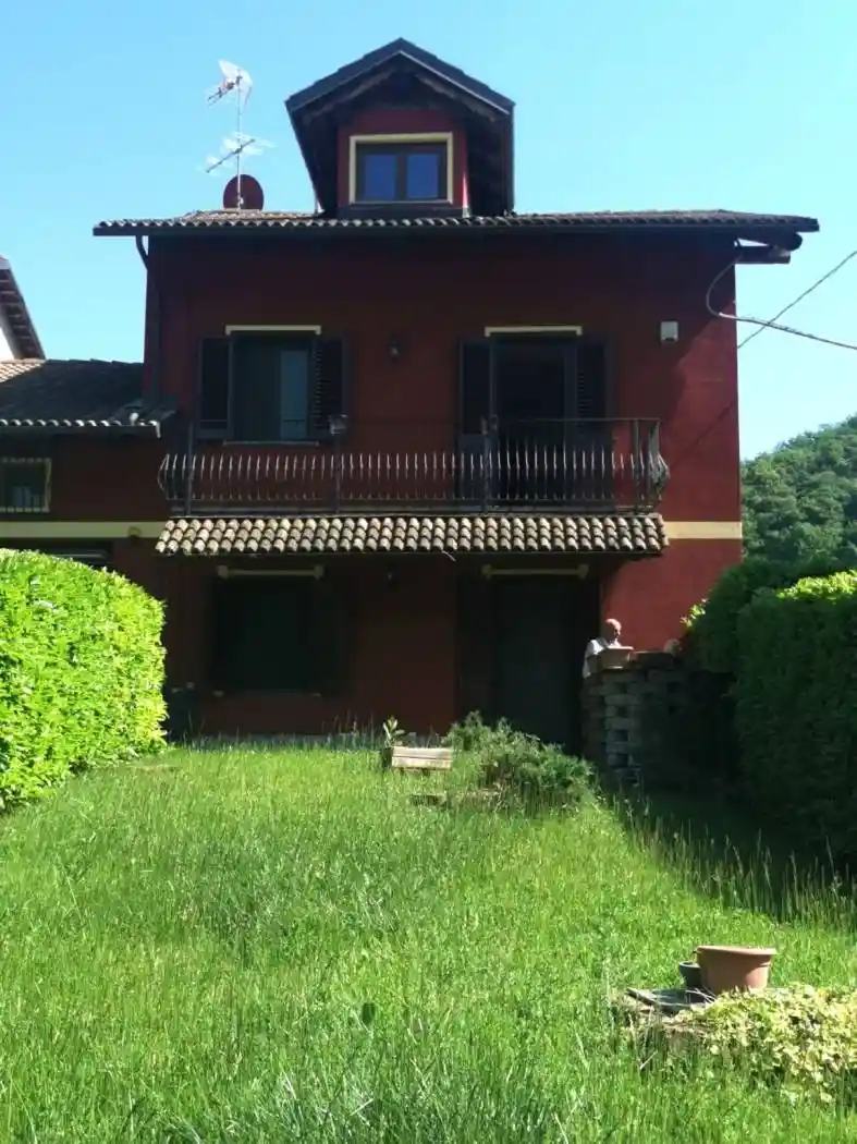 Villa in vendita a Pocapaglia