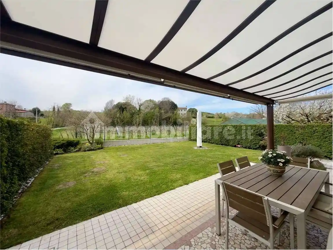 Villa in vendita a Conegliano