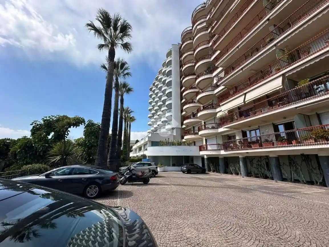 Appartamento in vendita a Bordighera