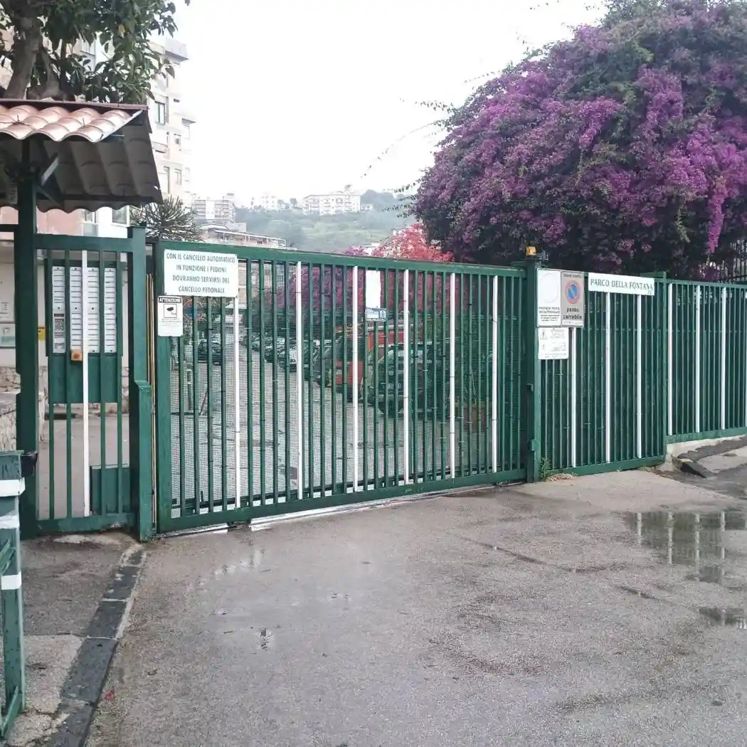 Appartamento in affitto a Napoli
