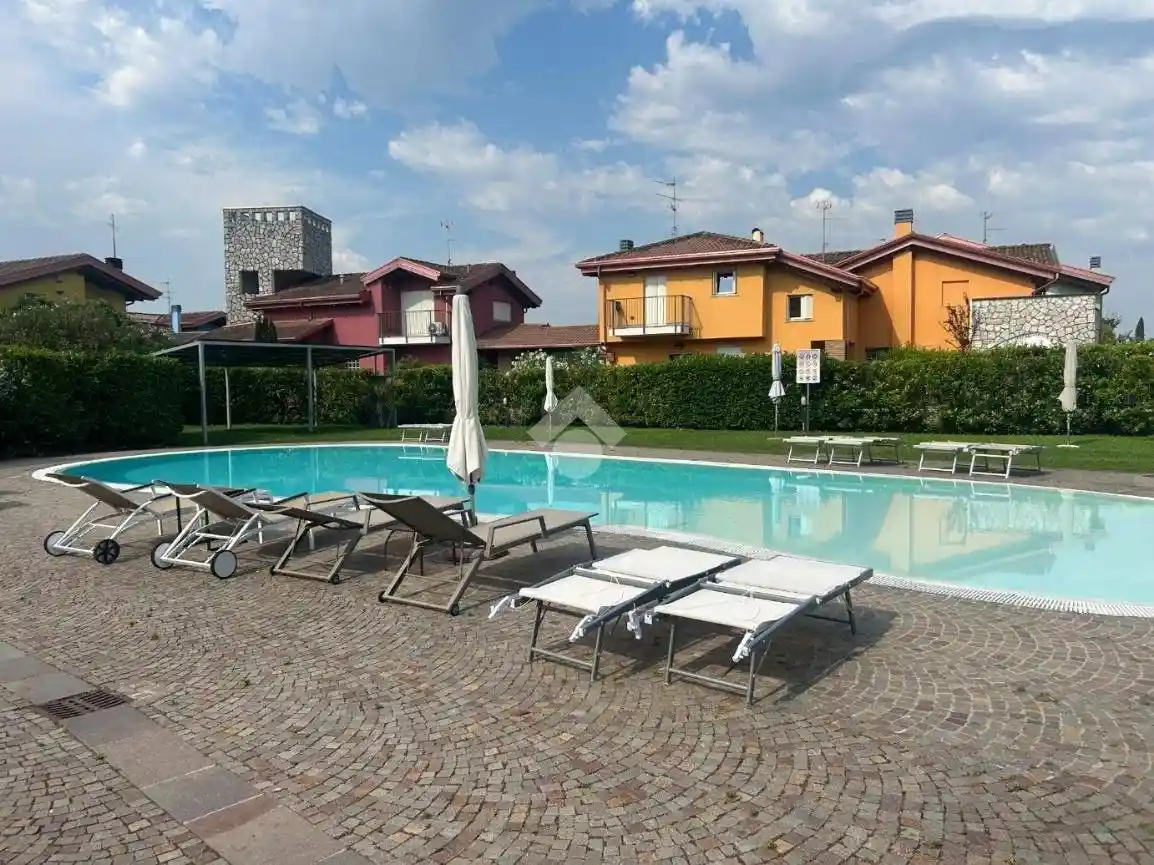 Appartamento in vendita a Peschiera del Garda