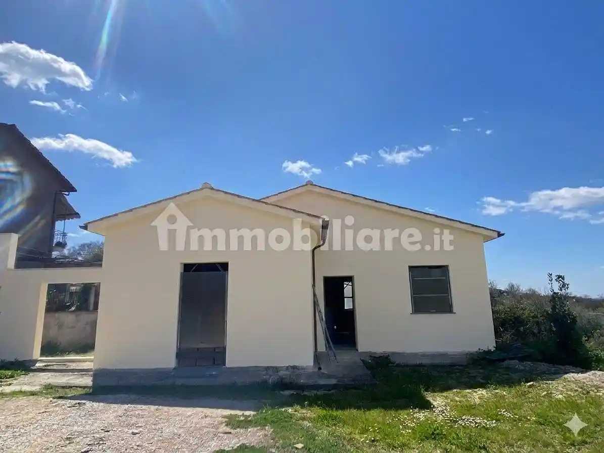 Villa in vendita a Amelia