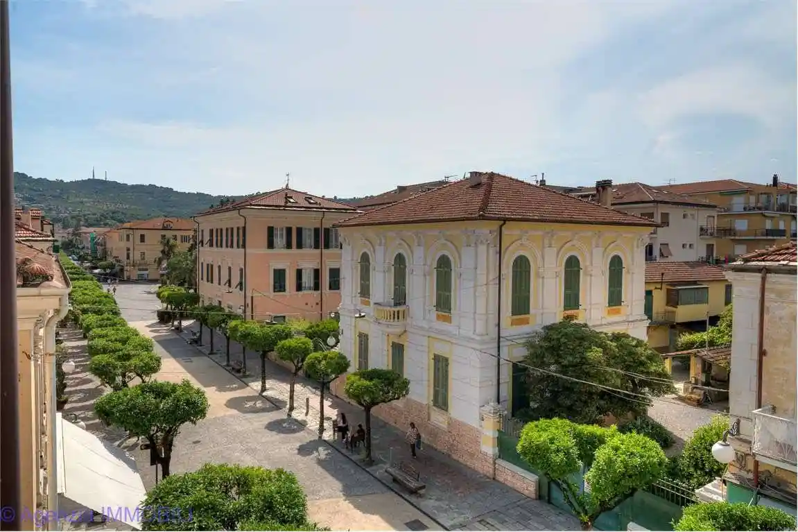 Appartamento in vendita a Diano Marina