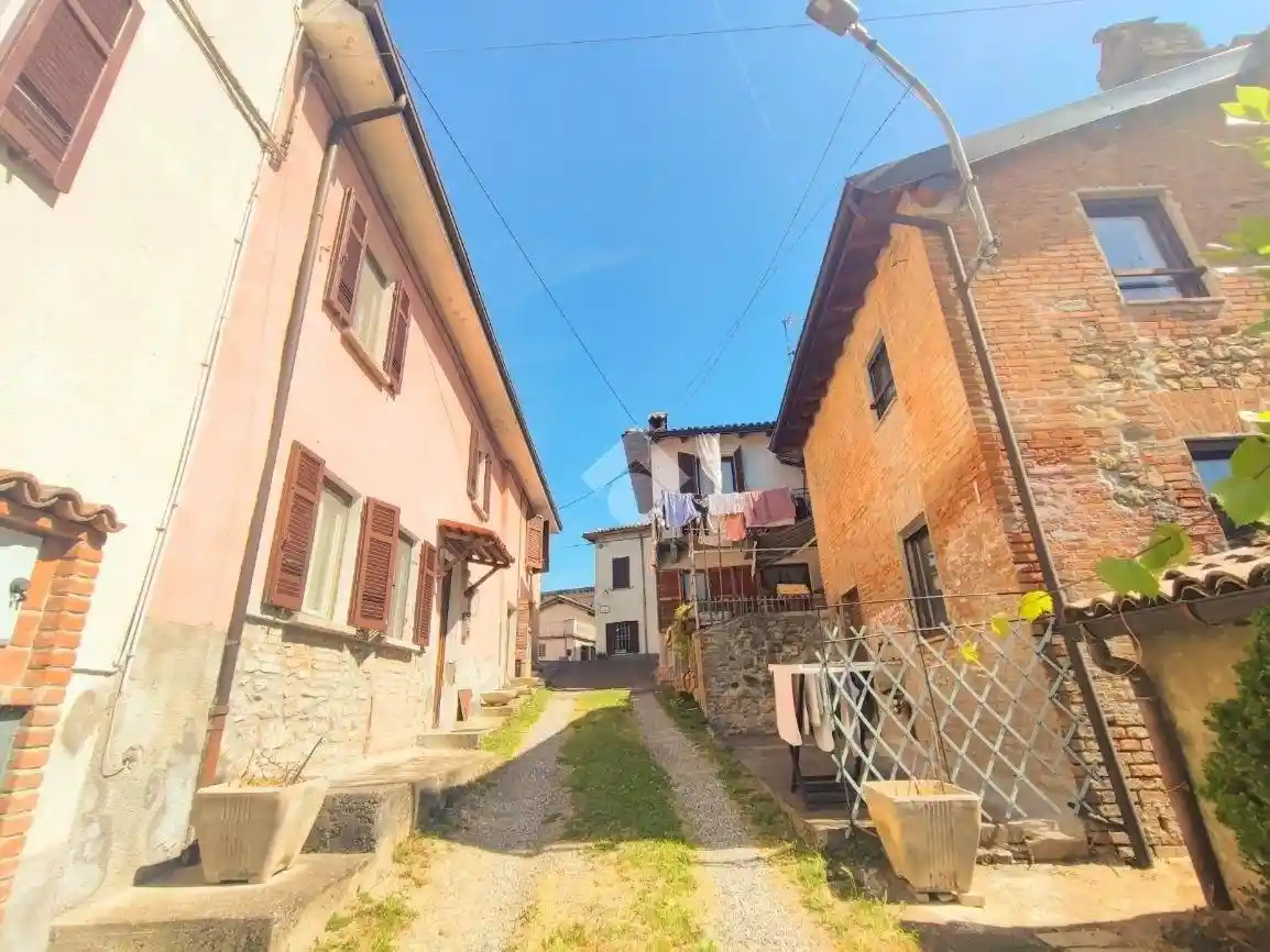 Casa indipendente in vendita a Cerreto Grue