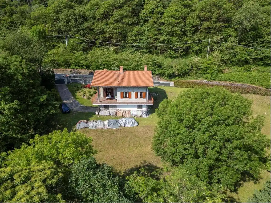 Villa in vendita a Massino Visconti