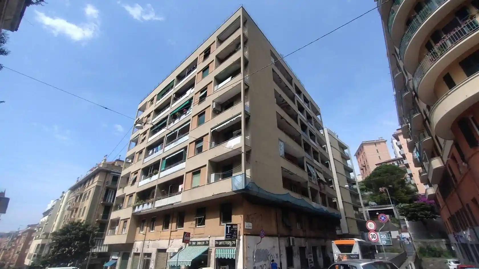 Appartamento in vendita a Genova