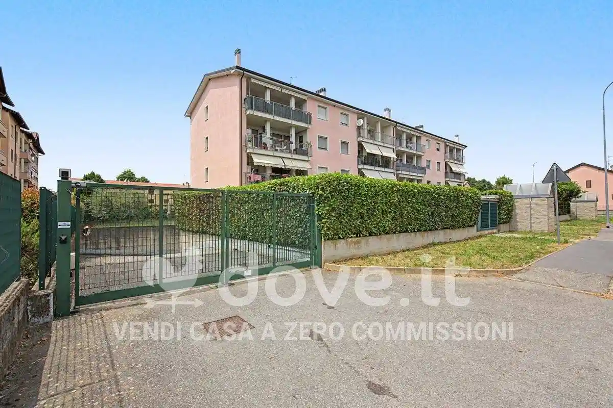 Appartamento in vendita a Lonate Pozzolo