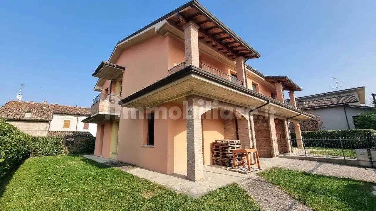 Villetta a schiera in vendita a San Possidonio