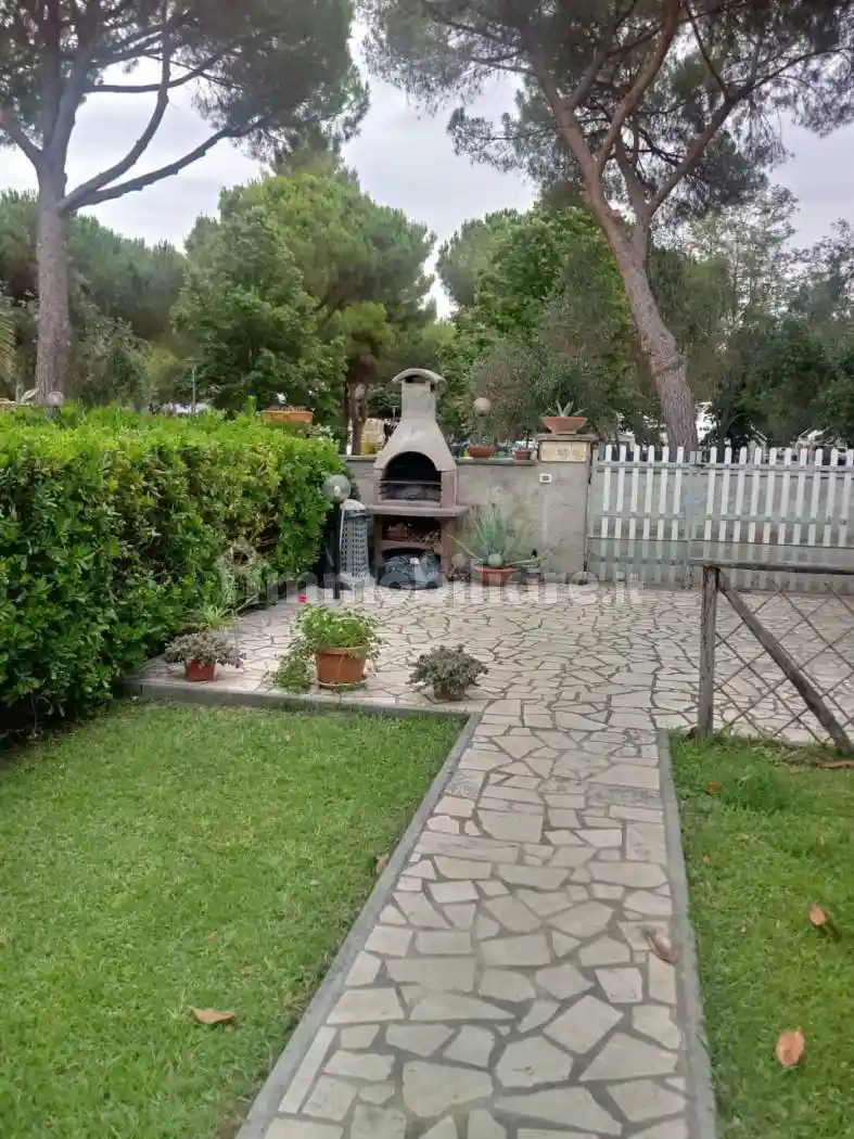 Appartamento in affitto a Follonica
