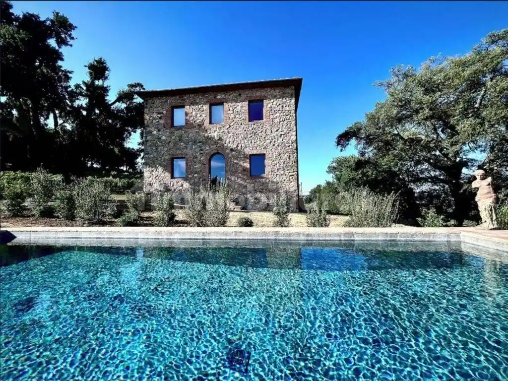 Rustico - Casale in vendita a Roccastrada