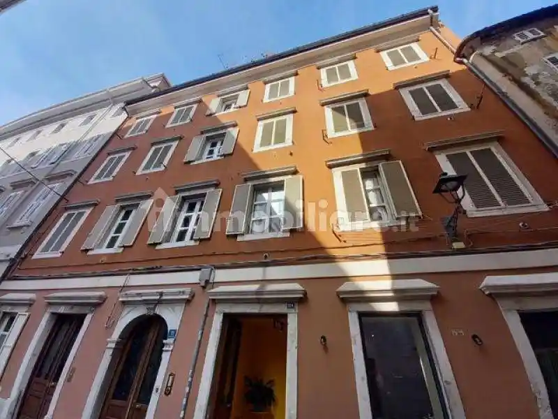 Appartamento in affitto a Trieste