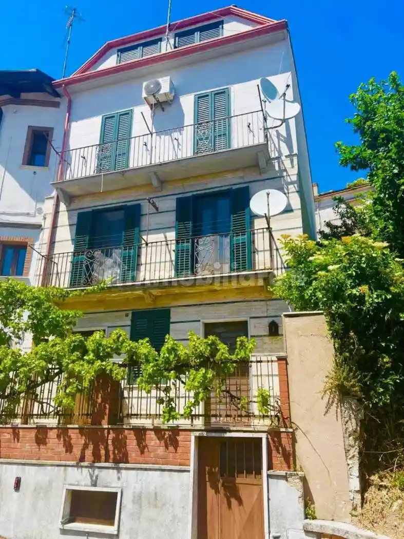 Appartamento in vendita a Montefalcone di Val Fortore