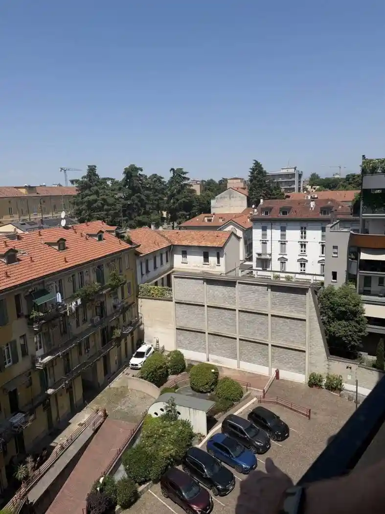 Appartamento in vendita a Monza