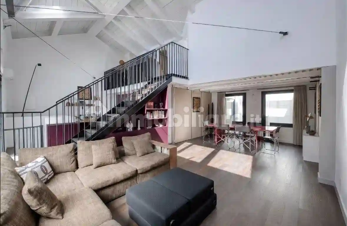 Loft - foto 2