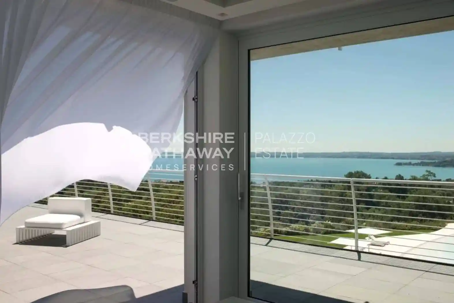 Appartamento in vendita a Padenghe sul Garda