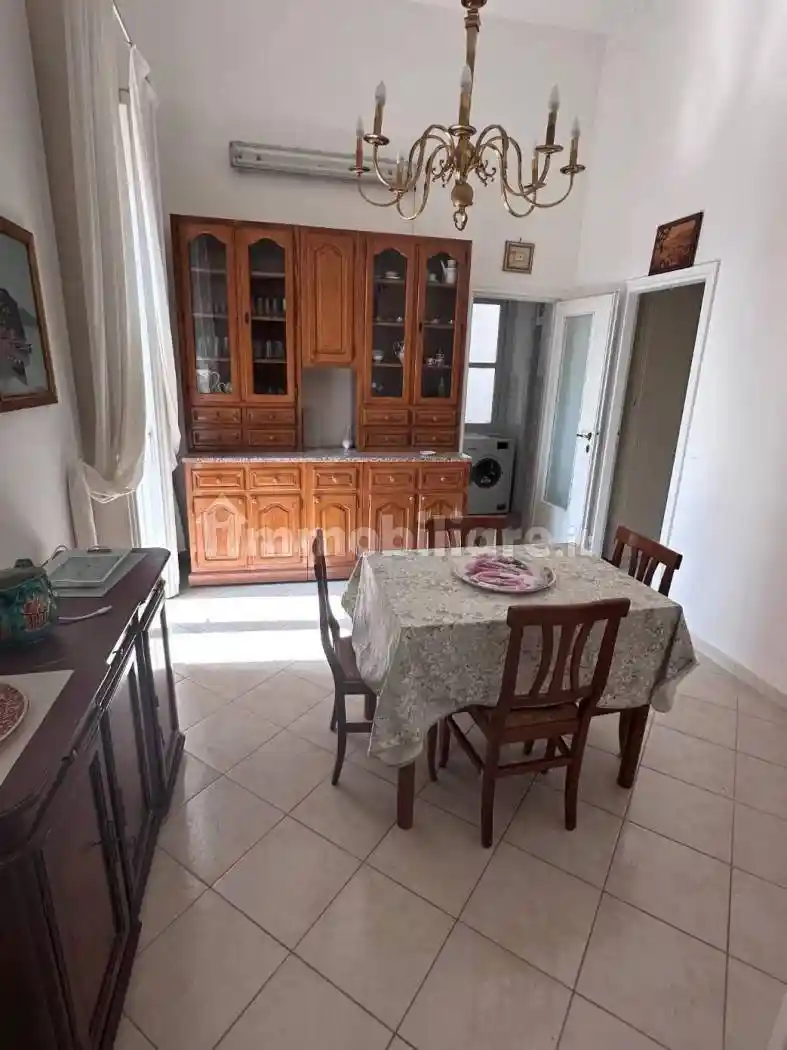 Appartamento in affitto a Napoli