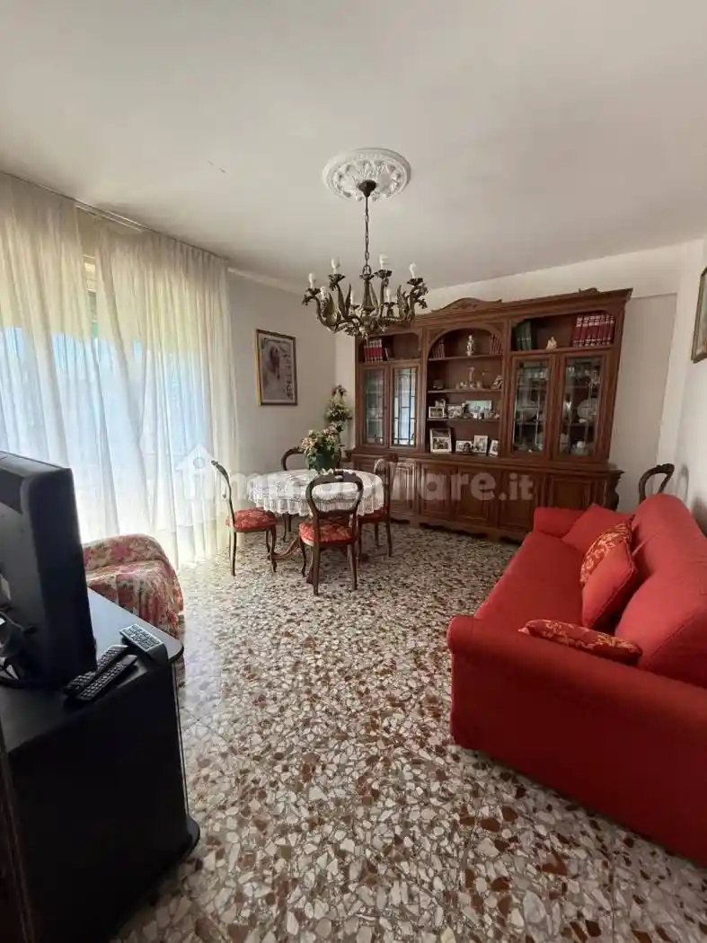 Appartamento in affitto a Pisa
