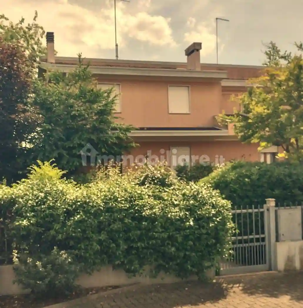 Villetta a schiera - foto 2