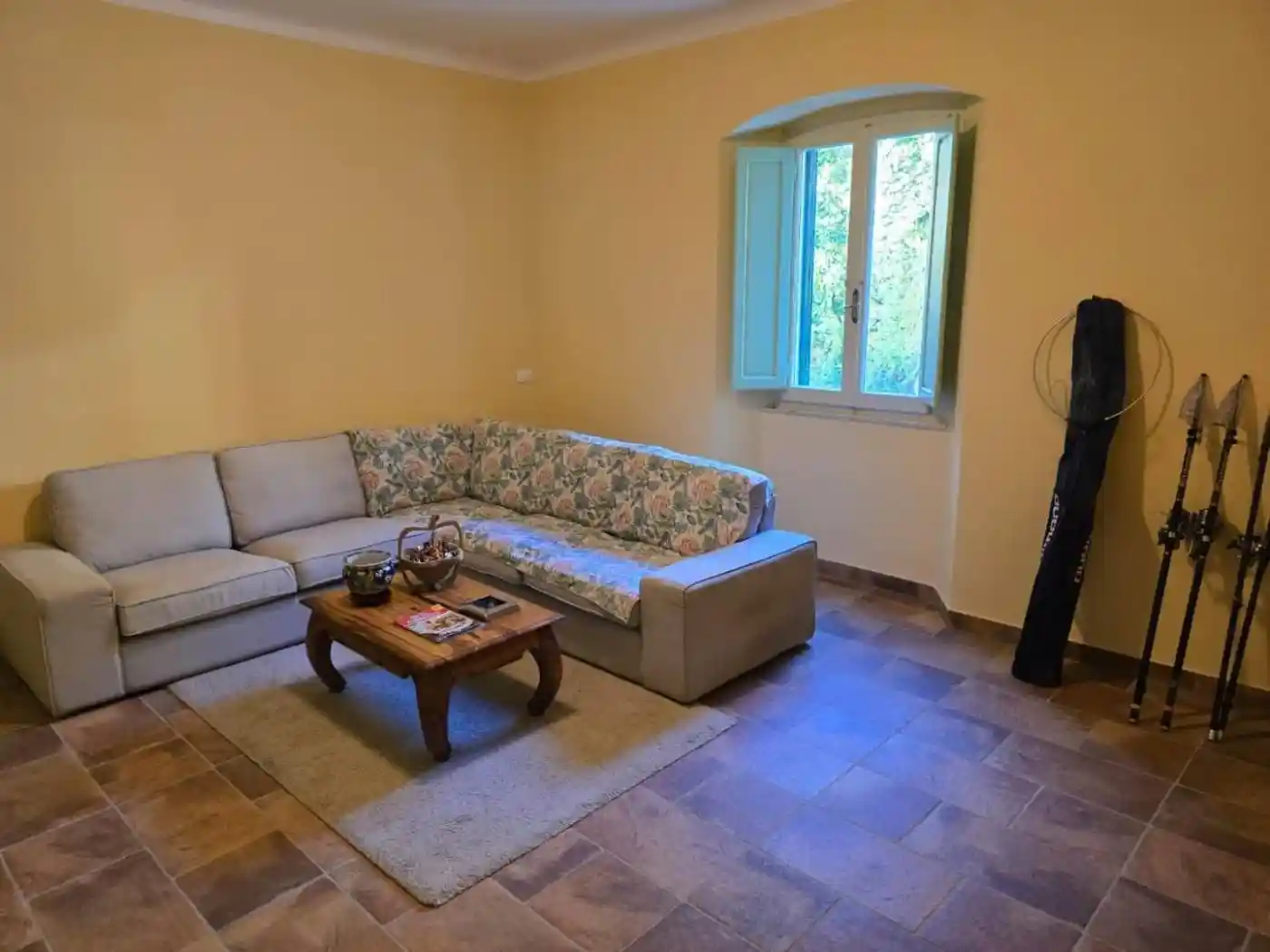 Casa indipendente in vendita a Massa