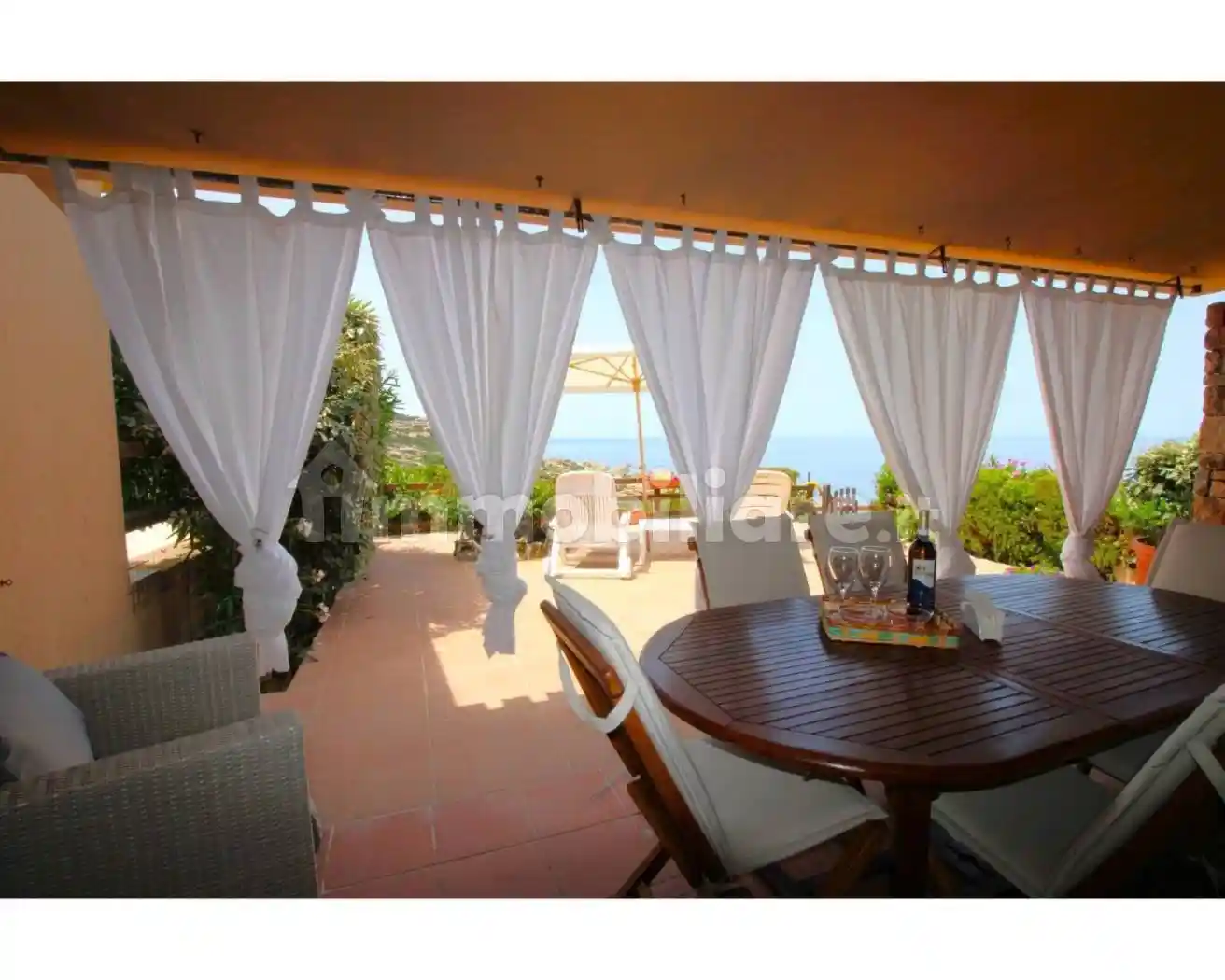Villa in vendita a Trinità d'Agultu e Vignola