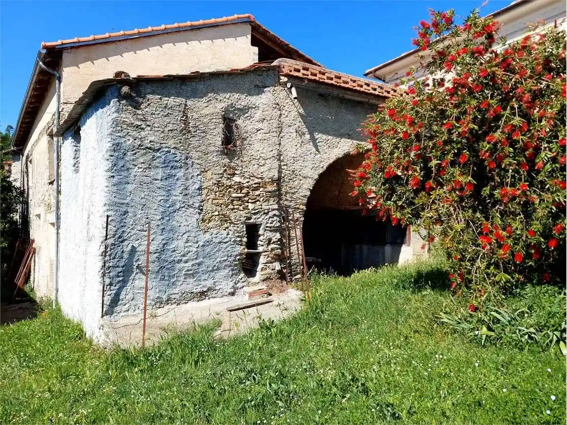Rustico - Casale in vendita a Onzo