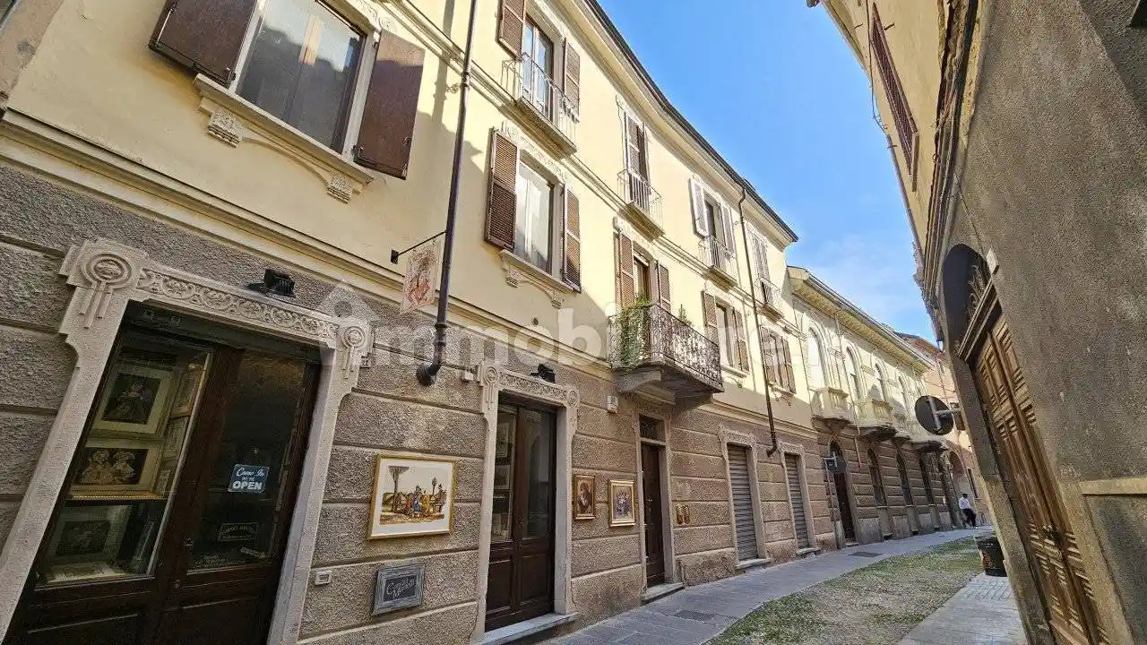 Appartamento in vendita a Asti