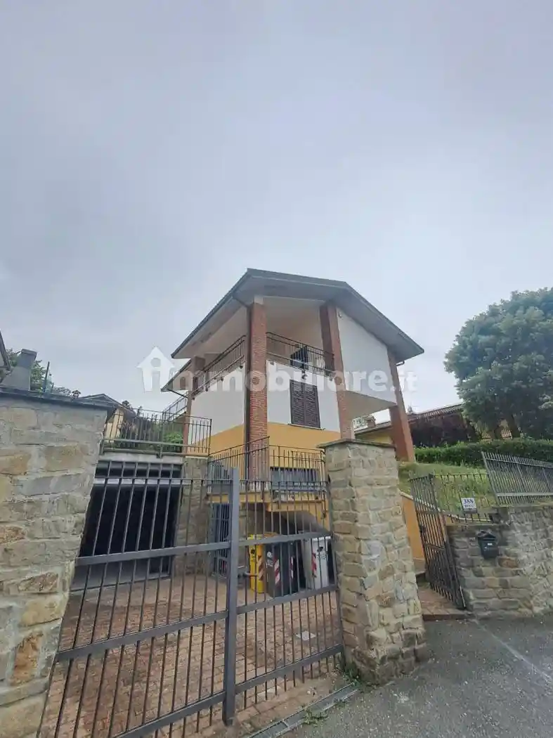 Villa in vendita a Rocca Grimalda