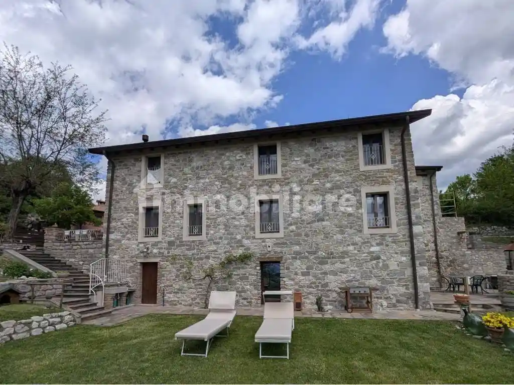 Rustico - Casale in vendita a Sant'Agata Feltria