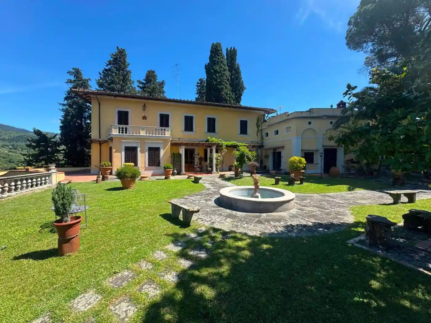 Villa - foto 2
