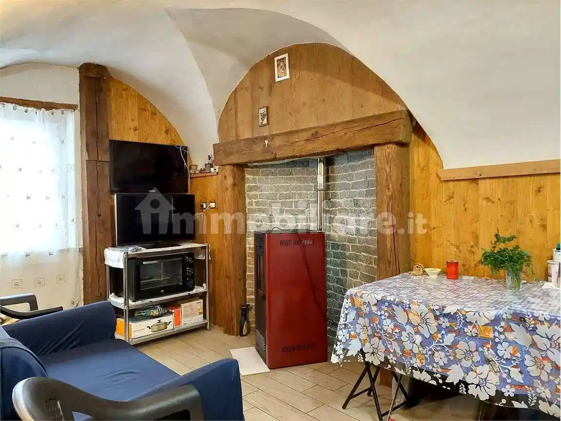 Casa indipendente in vendita a Ormea