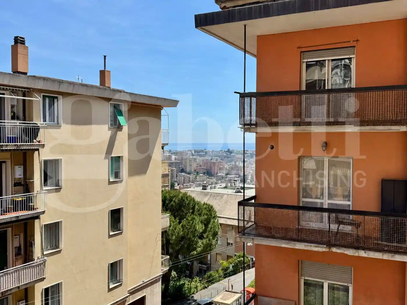 Appartamento in vendita a Genova