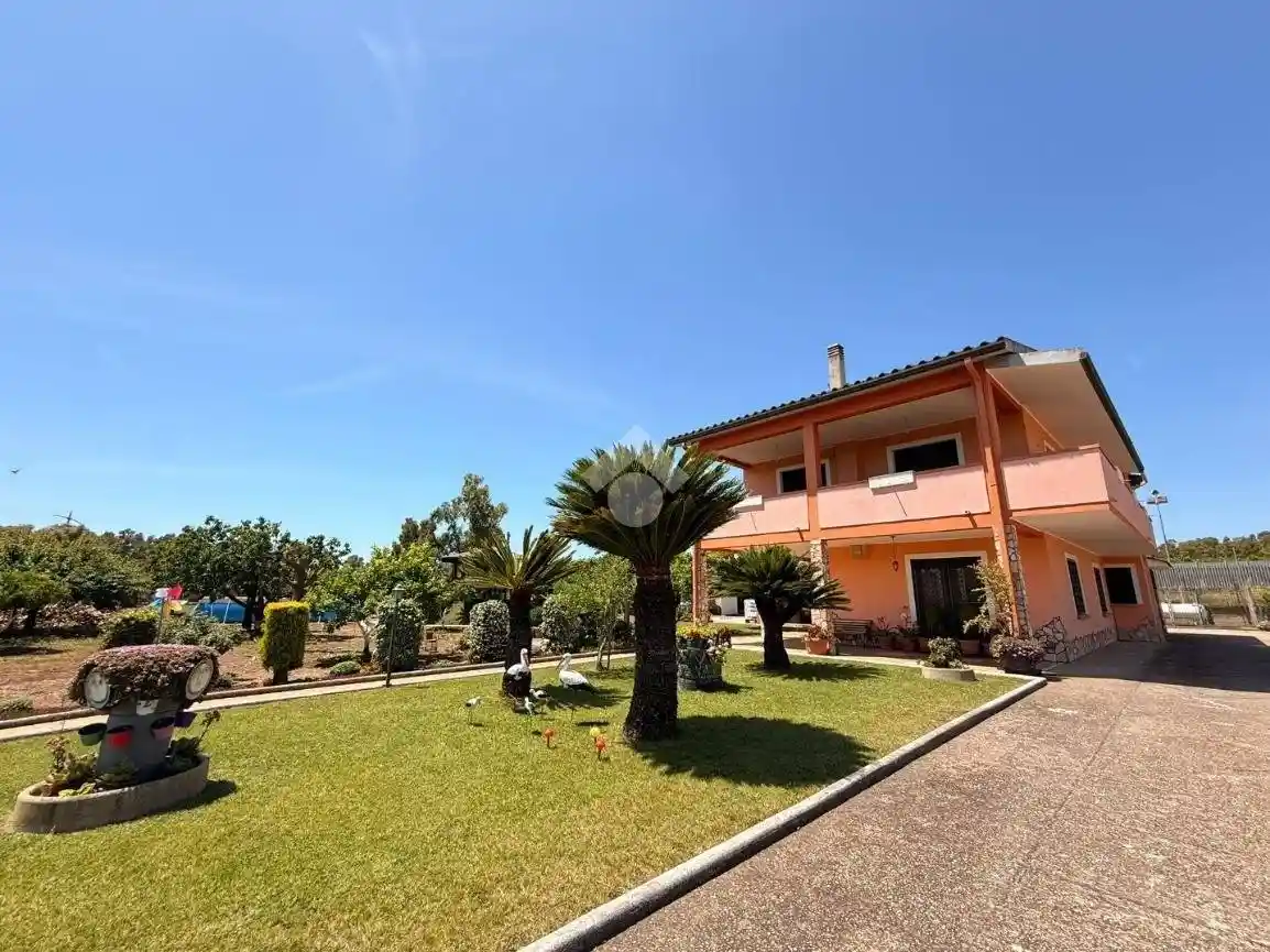 Villa in vendita a Aprilia