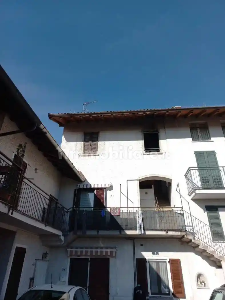 Appartamento in vendita a Garbagnate Monastero