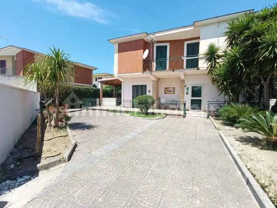 Villa in affitto a Castel Volturno